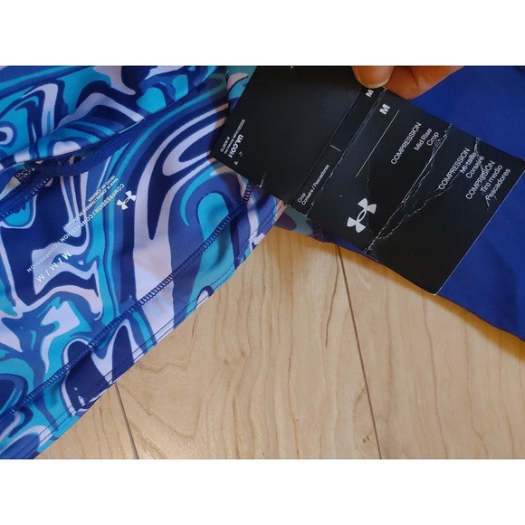 NWT under armour fitted legging Compression Mid Rise Crop  sz M‎ Medium workout - Picture 5 of 6